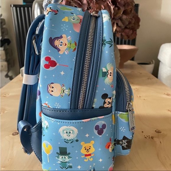 osprey daylite 85l wheeled duffel Lining & Hardware:Plum | Champagne Lining | Gold Hardware A spring frame design choke stick Coach Small West Backpack